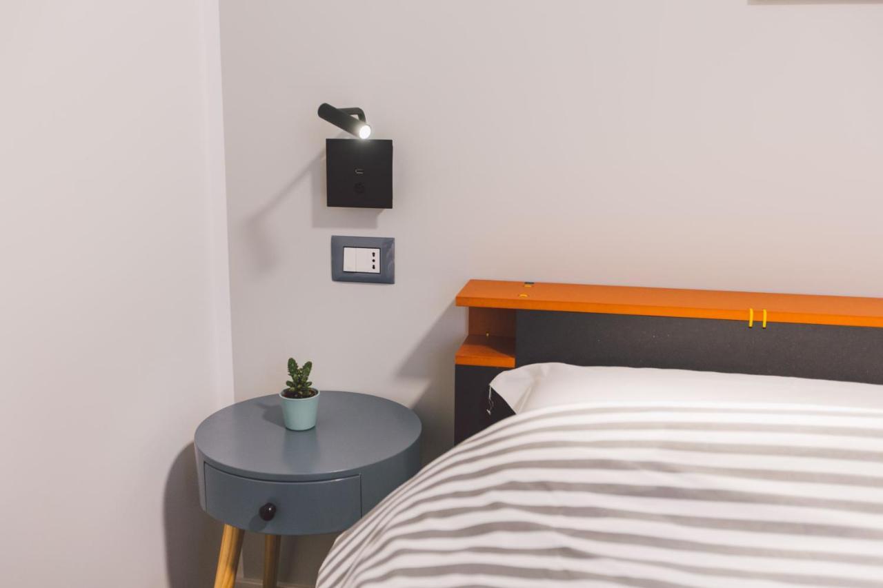 New Apartment With Patio Syracuse Bagian luar foto