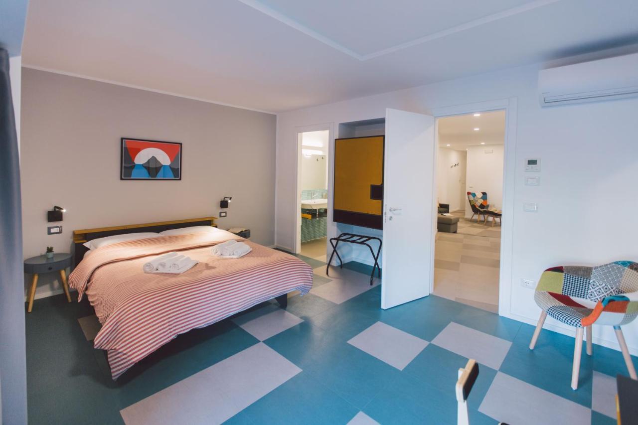 New Apartment With Patio Syracuse Bagian luar foto