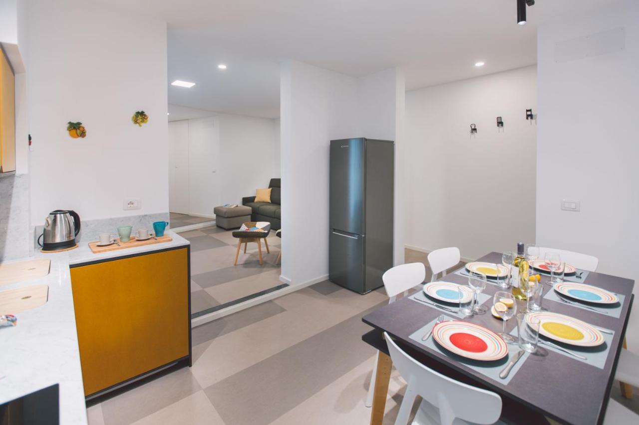New Apartment With Patio Syracuse Bagian luar foto